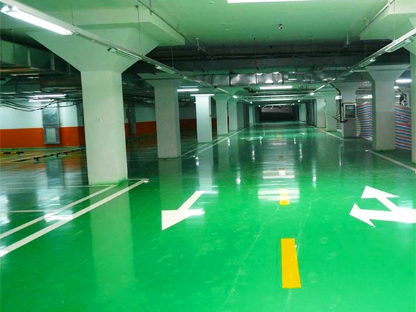 環(huán)氧樹脂自流平地坪詳細特點