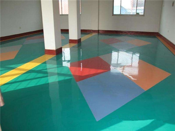環(huán)氧樹脂地坪性能特點
